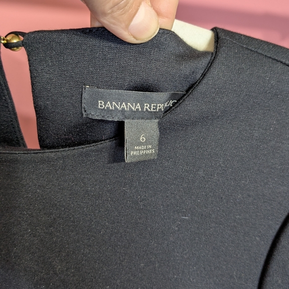 CC 29. Banana Republic Drop-Waist Ponte Dress - Picture 4 of 5